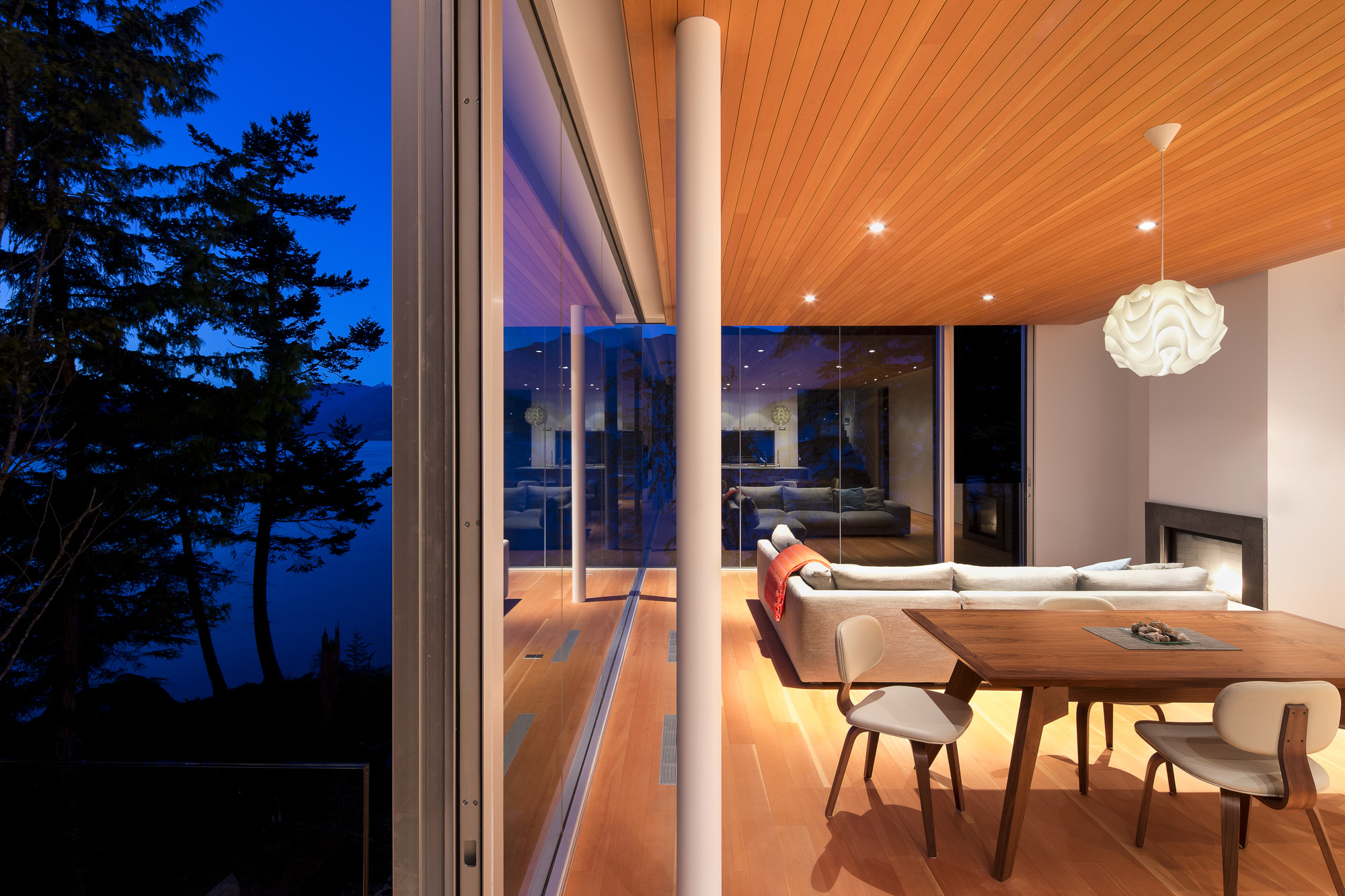 Gallery of The Gambier Island House / Office Of Mcfarlane Biggar