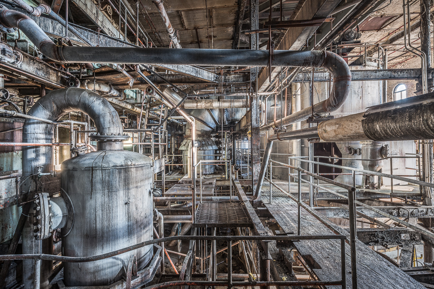 In Images: The Domino Sugar Factory's Beautiful Decline - Image 21 of 43