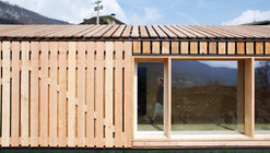  Lineal House in Bione / estudoquarto