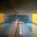 Santo Ovídio Swimming Pool - 2002. Image © Fernando Guerra | FG+SG