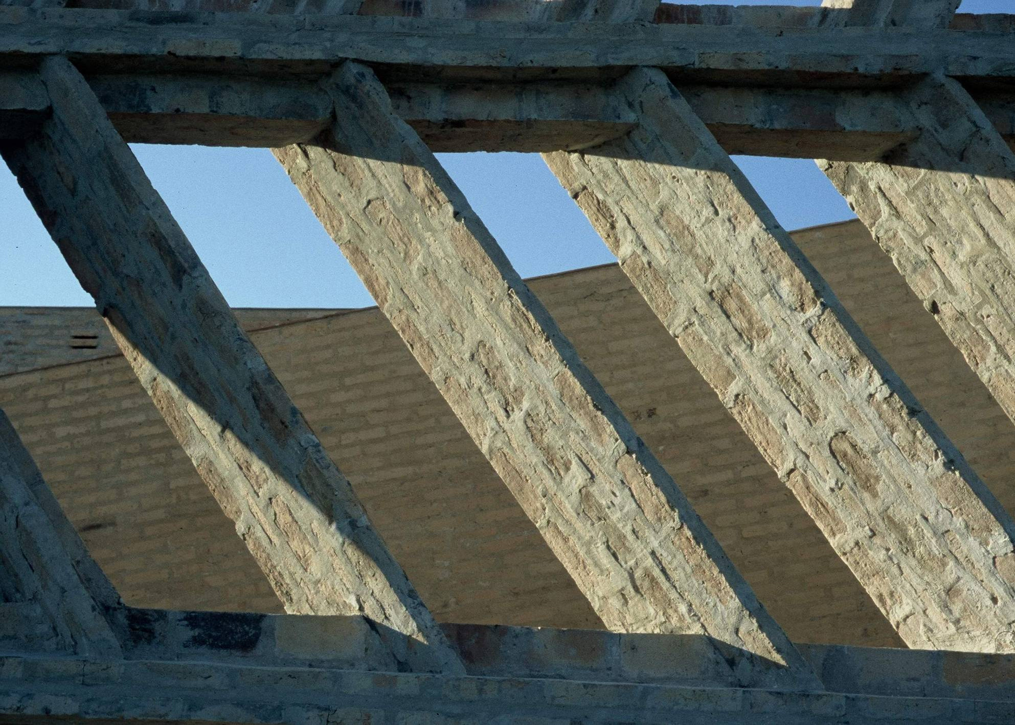 La Poética del ladrillo o la arquitectura de Solano Benítez | ArchDaily en  Español