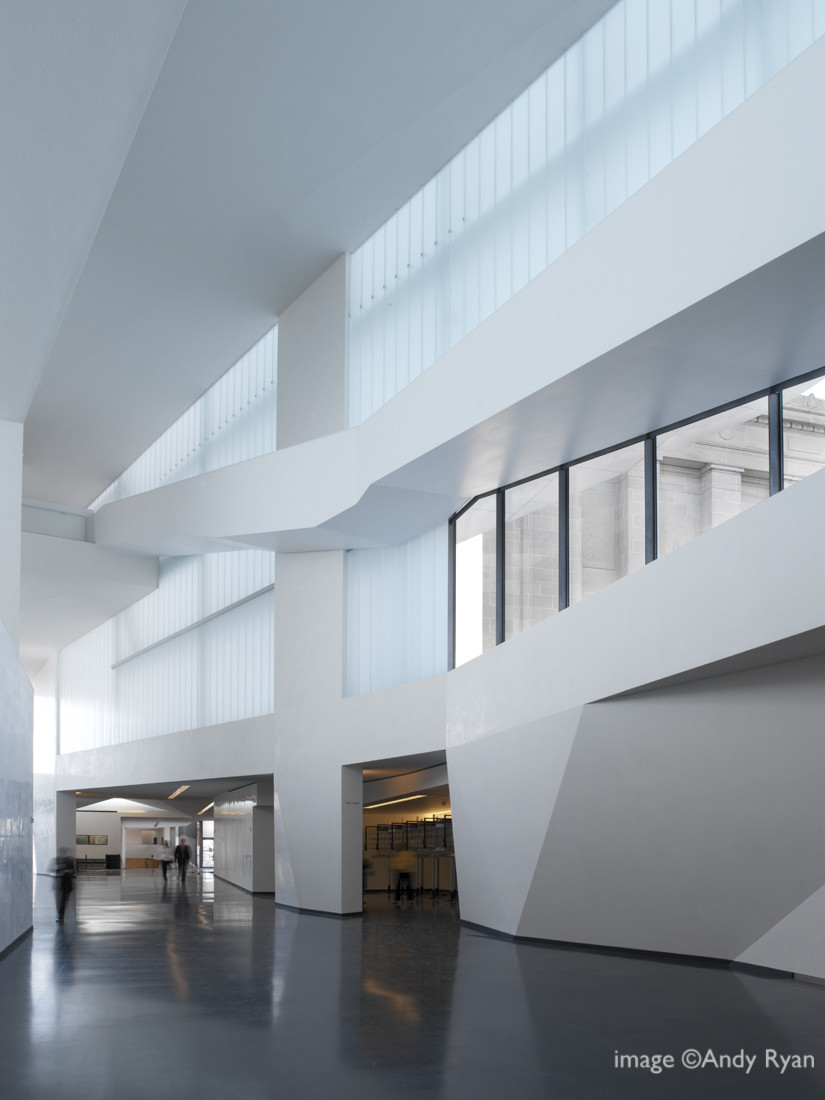 Galería de Museo de Arte NelsonAtkins / Steven Holl Architects 17