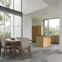 Casa en El Cielo / Villar Watty Arquitectos - Mesas, Sillas, Ventanas