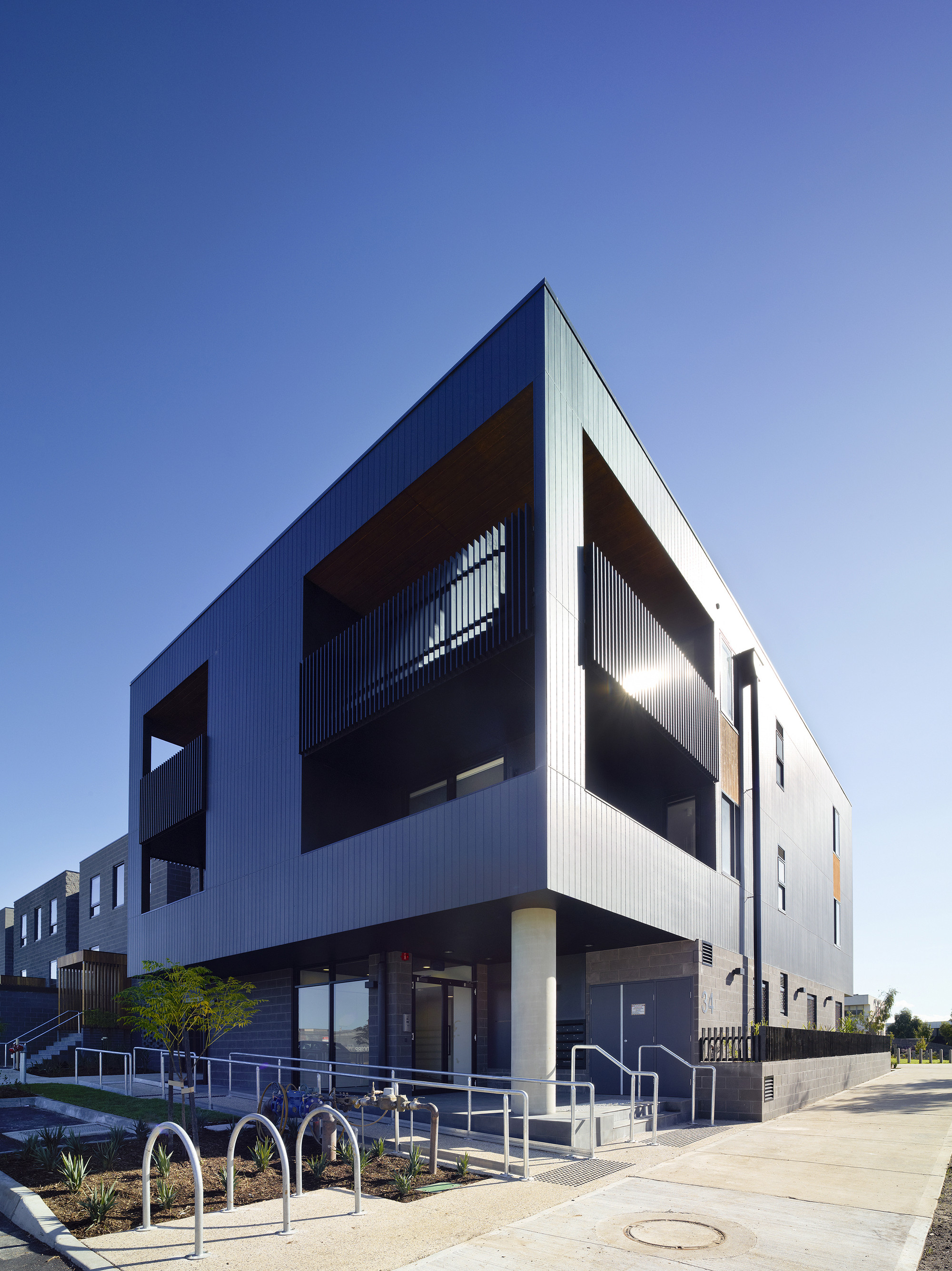 Gallery of Peppercorn Apartments Stage 1 / Bower Architecture 4