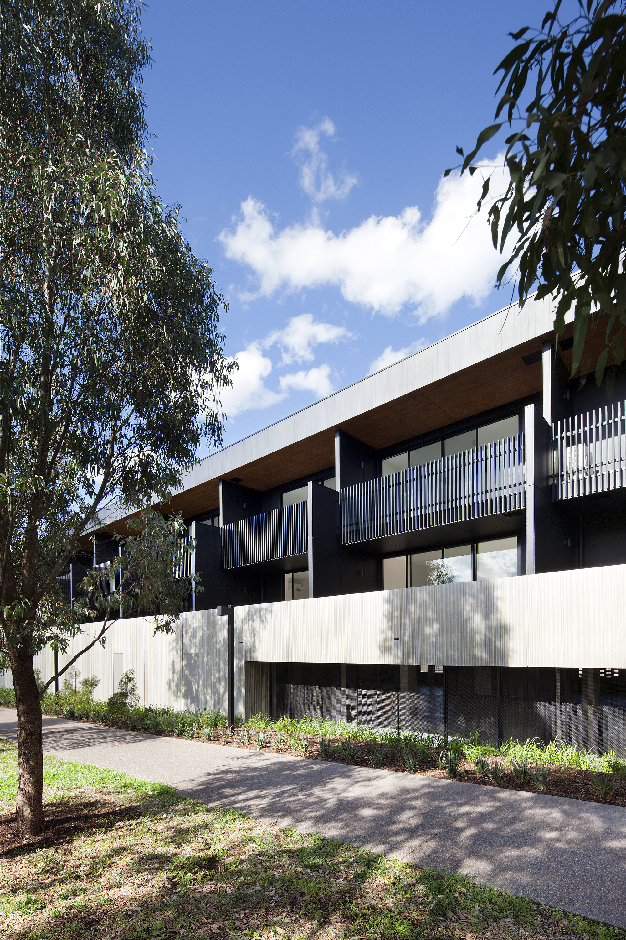Gallery of Peppercorn Apartments Stage 1 / Bower Architecture 2
