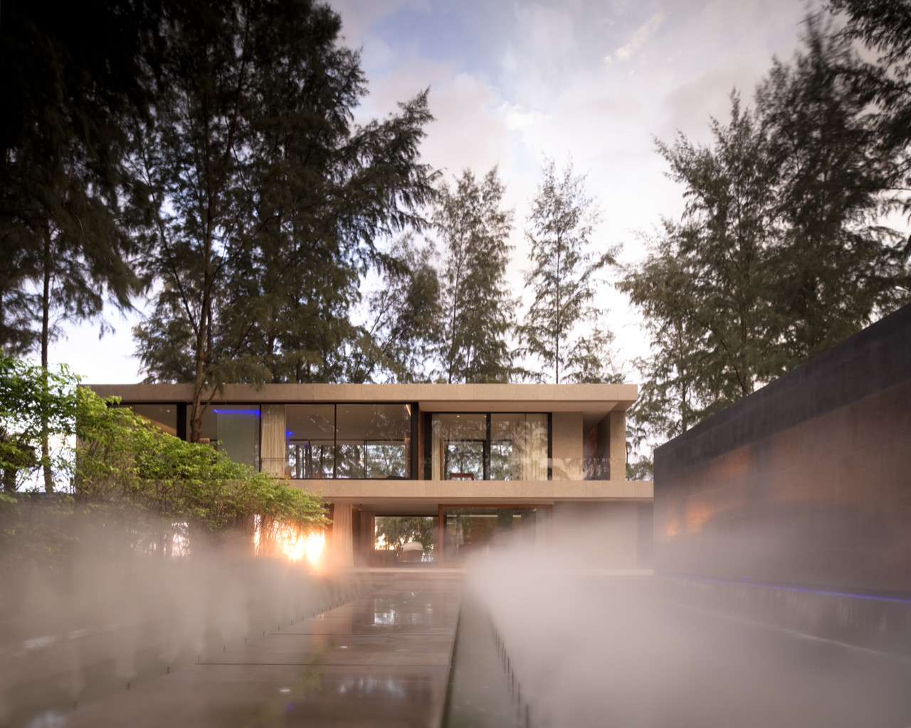 Cortesia de Duangrit Bunnag Architects