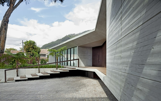 CR House  / H+H Arquitectos - Image 15 of 25