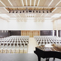 Grammar School Frankfurt-Riedberg  / a+r ARCHITEKTEN - Educational Architecture, Chair, Table, Lighting