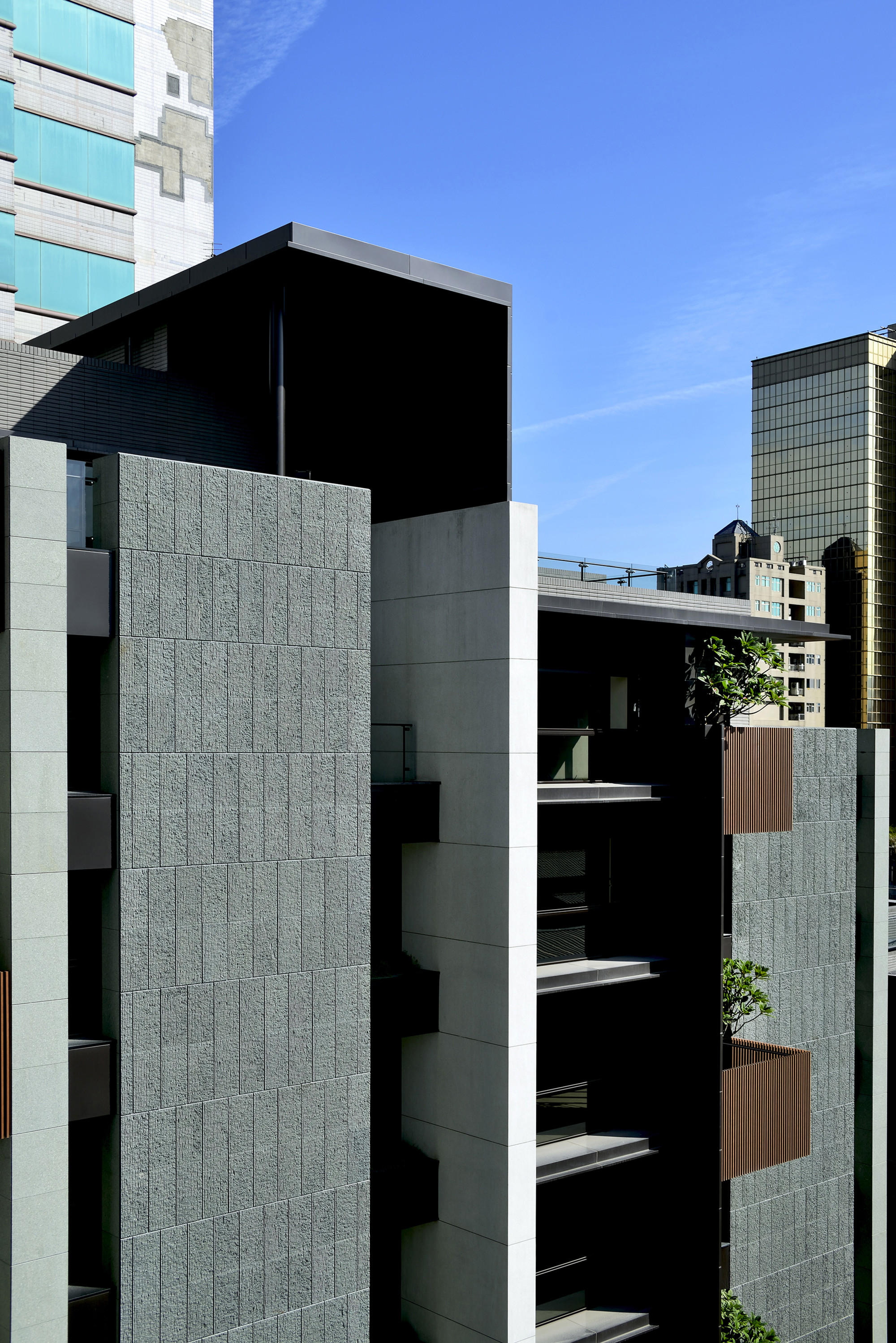 Gallery of Stacking House / Hsuyuan Kuo Architect & Associates 19