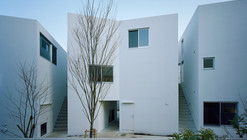 Kaminoge House / Naoya Kawabe Architect & Associates