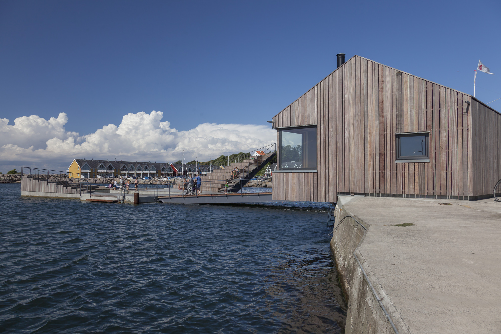 Gallery of Hasle Harbour Bath / White 16