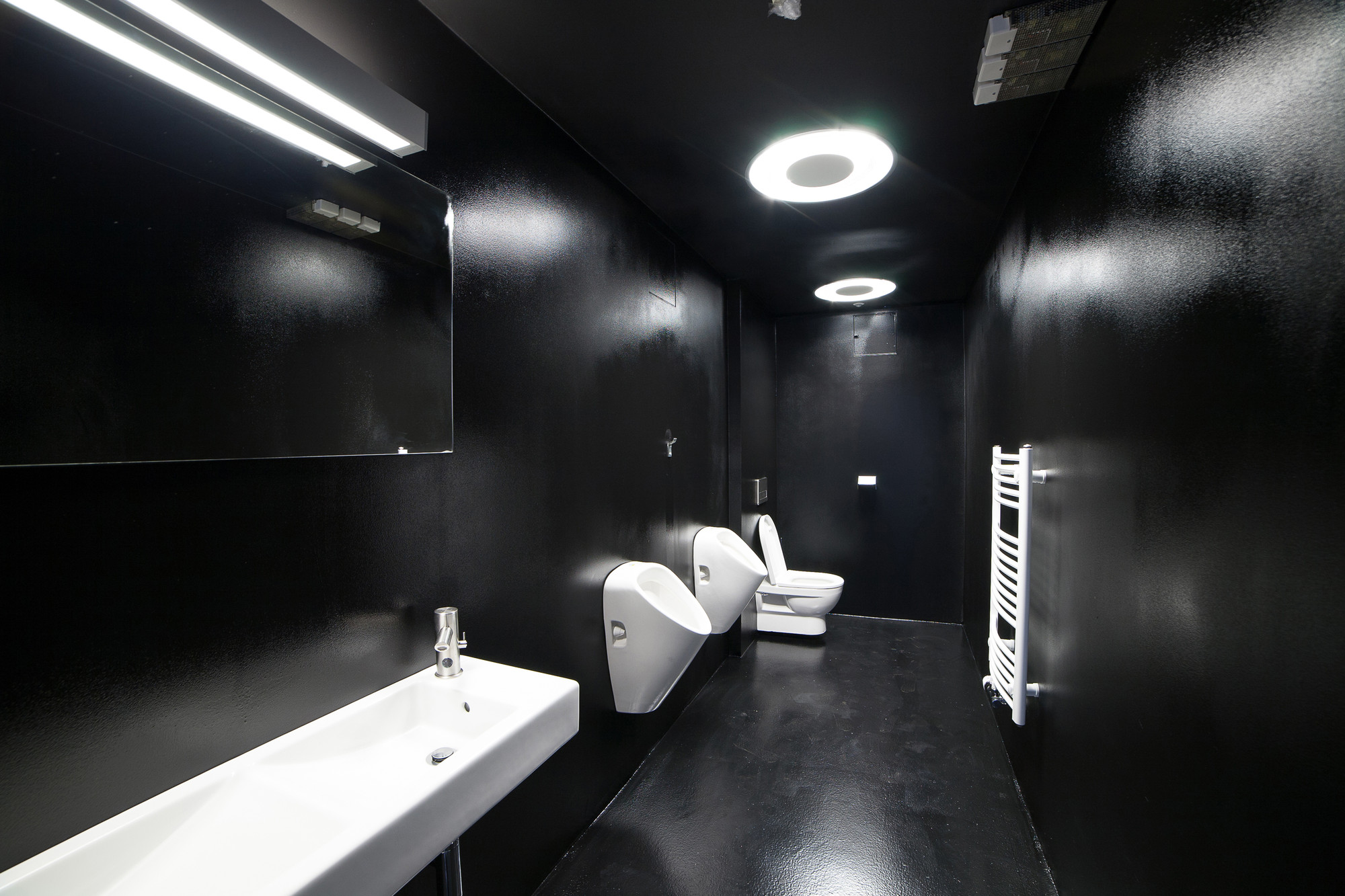 Courtesy of PROJEKTSTUDIO