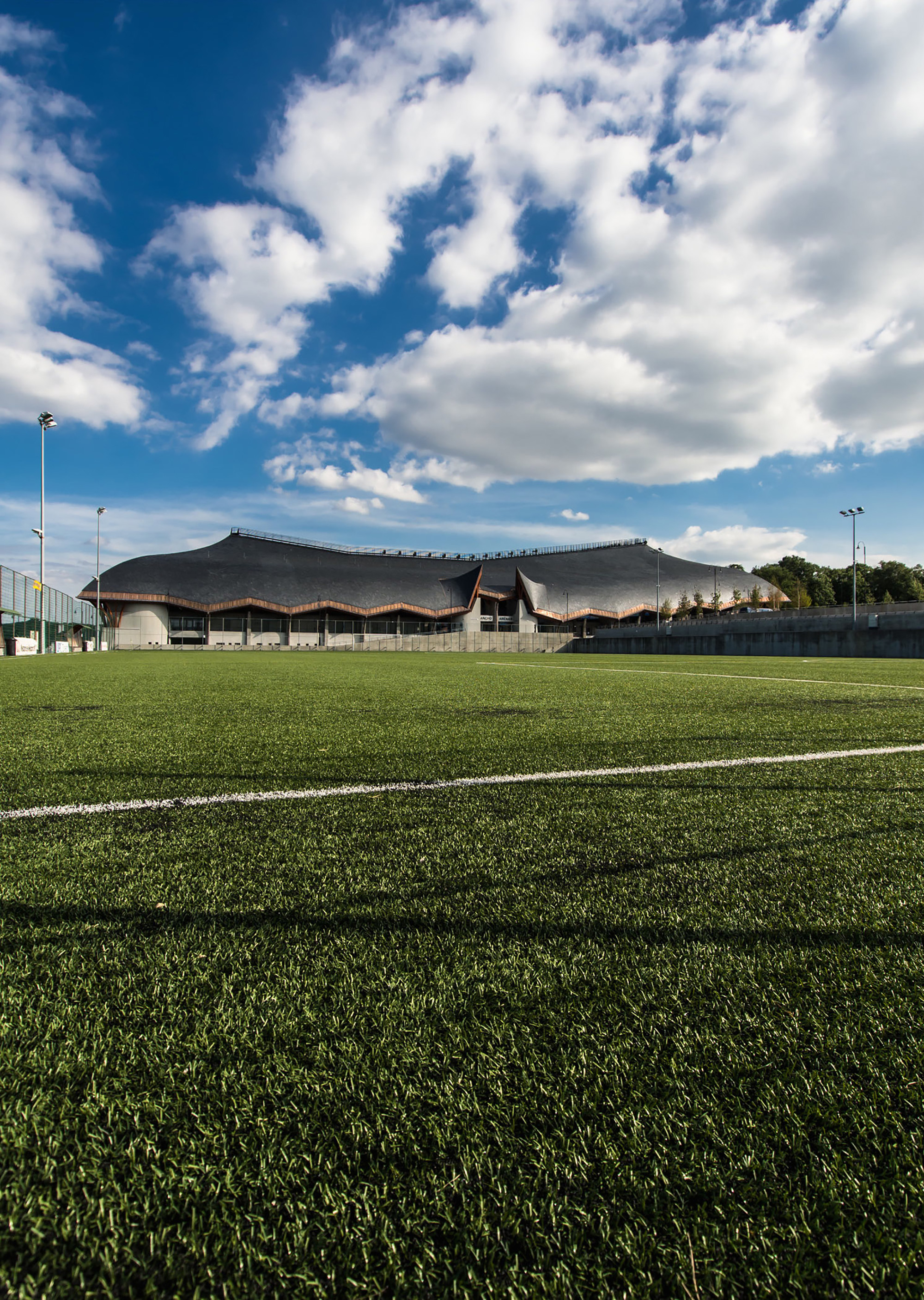 Gallery of Pancho Arena / Tamás Dobrosi + Doparum Architects 23