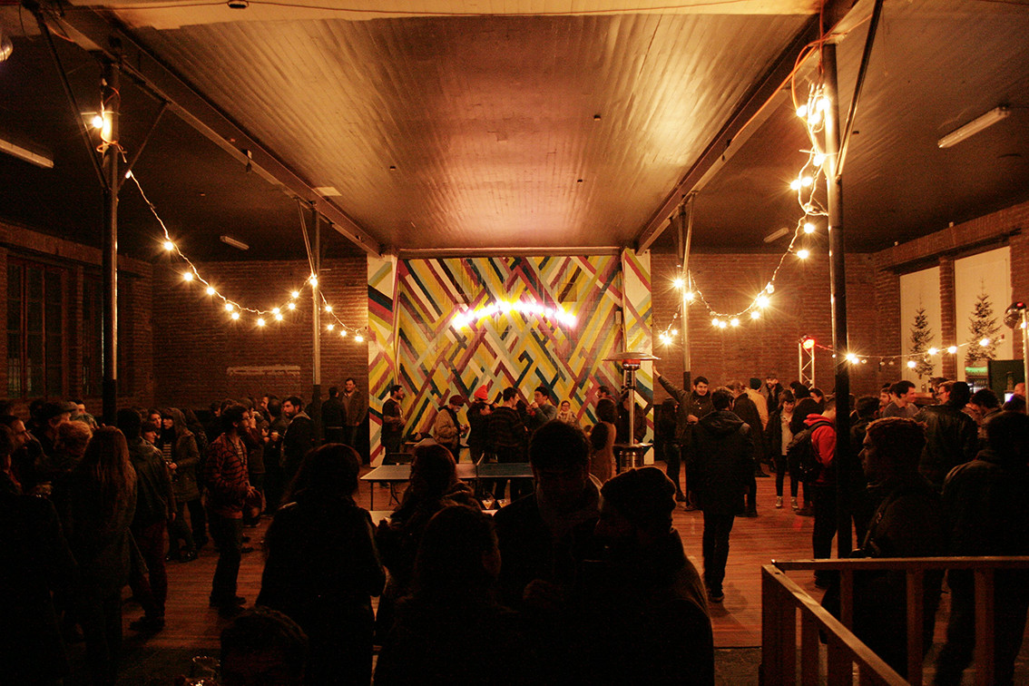 Club Social de Música y Baile La Roma. Sector de Ping Pong. Image Cortesia de Mil M2