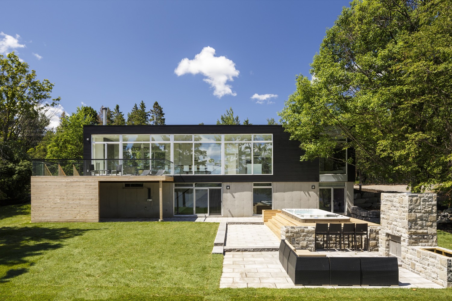 Gallery of Dunrobin Shores / Christopher Simmonds Architect 18