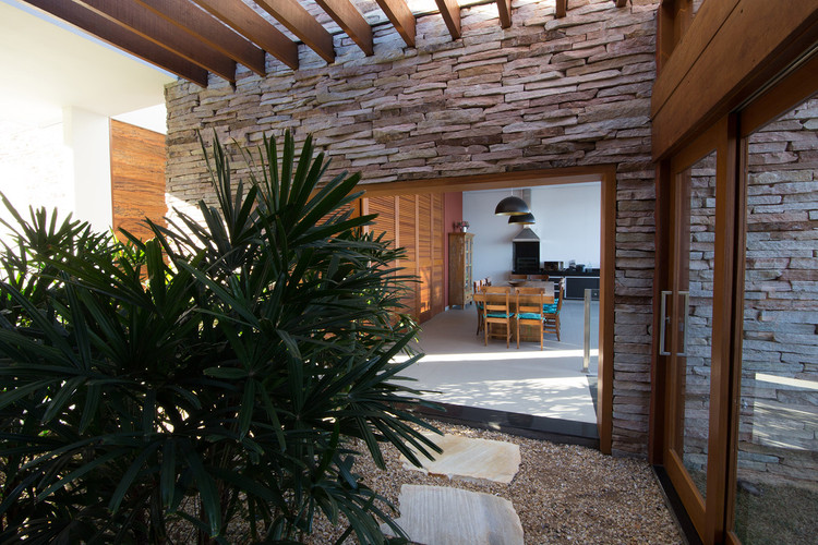 Canyons do Lago House / Mutabile Arquitetura - Beam, Column