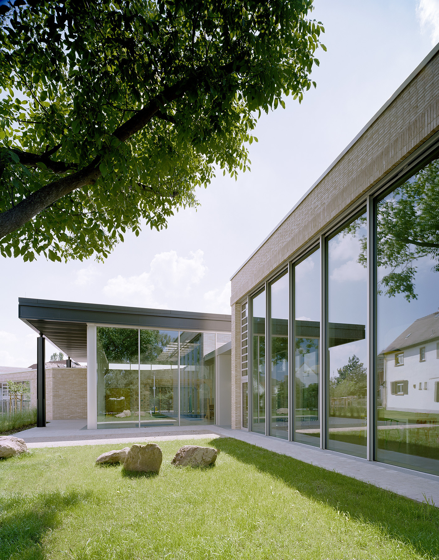 Gallery of Kindergarten and Day Care Center “Kunterbunt” / Ecker 