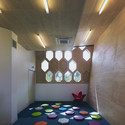 Andrée Chedid Media Library / D’HOUNDT+BAJART Architects & Associates - Lighting, Table, Windows