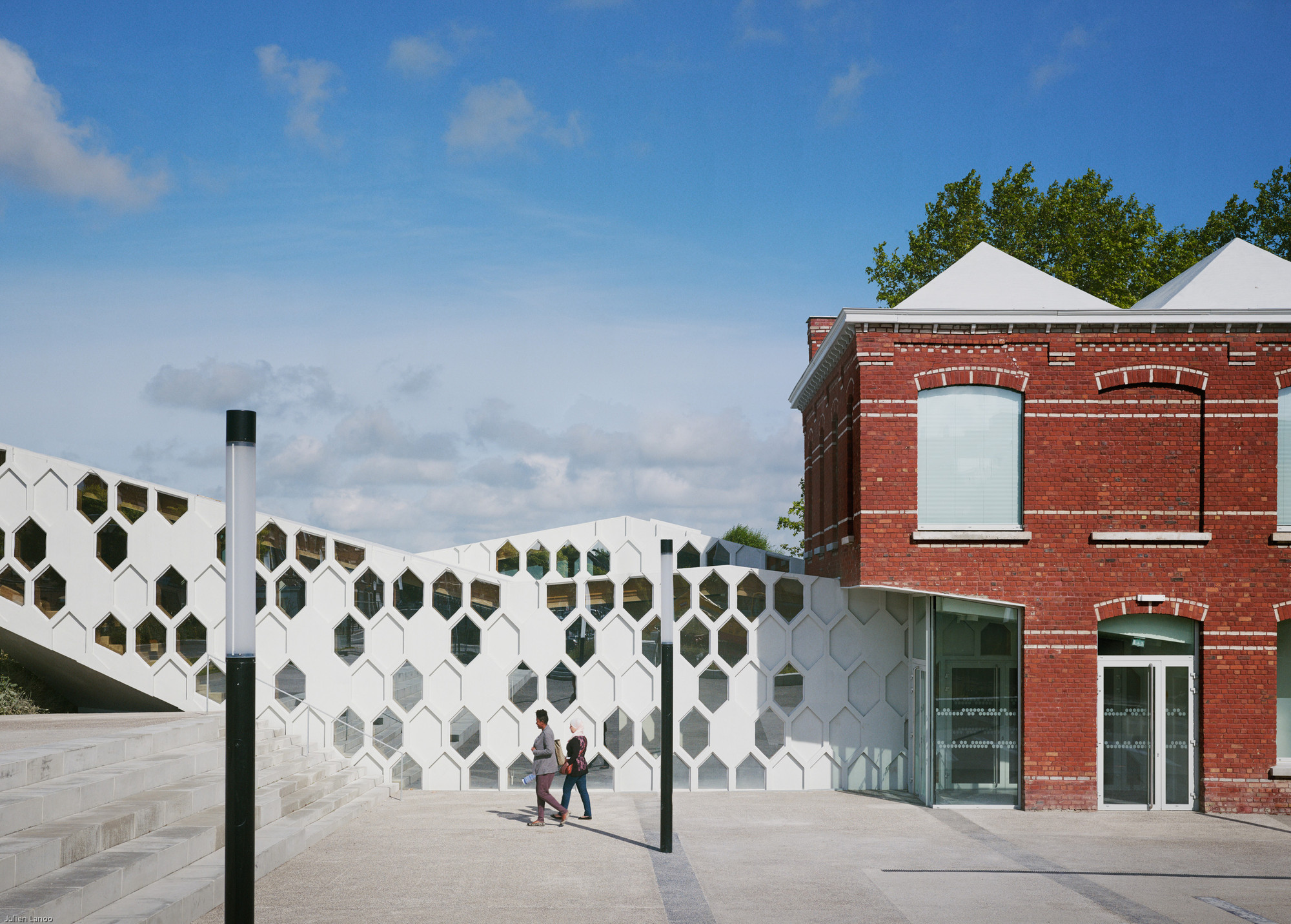 Andrée Chedid Media Library / D’HOUNDT+BAJART Architects & Associates, Courtesy of D’HOUNDT+BAJART Architects & Associates