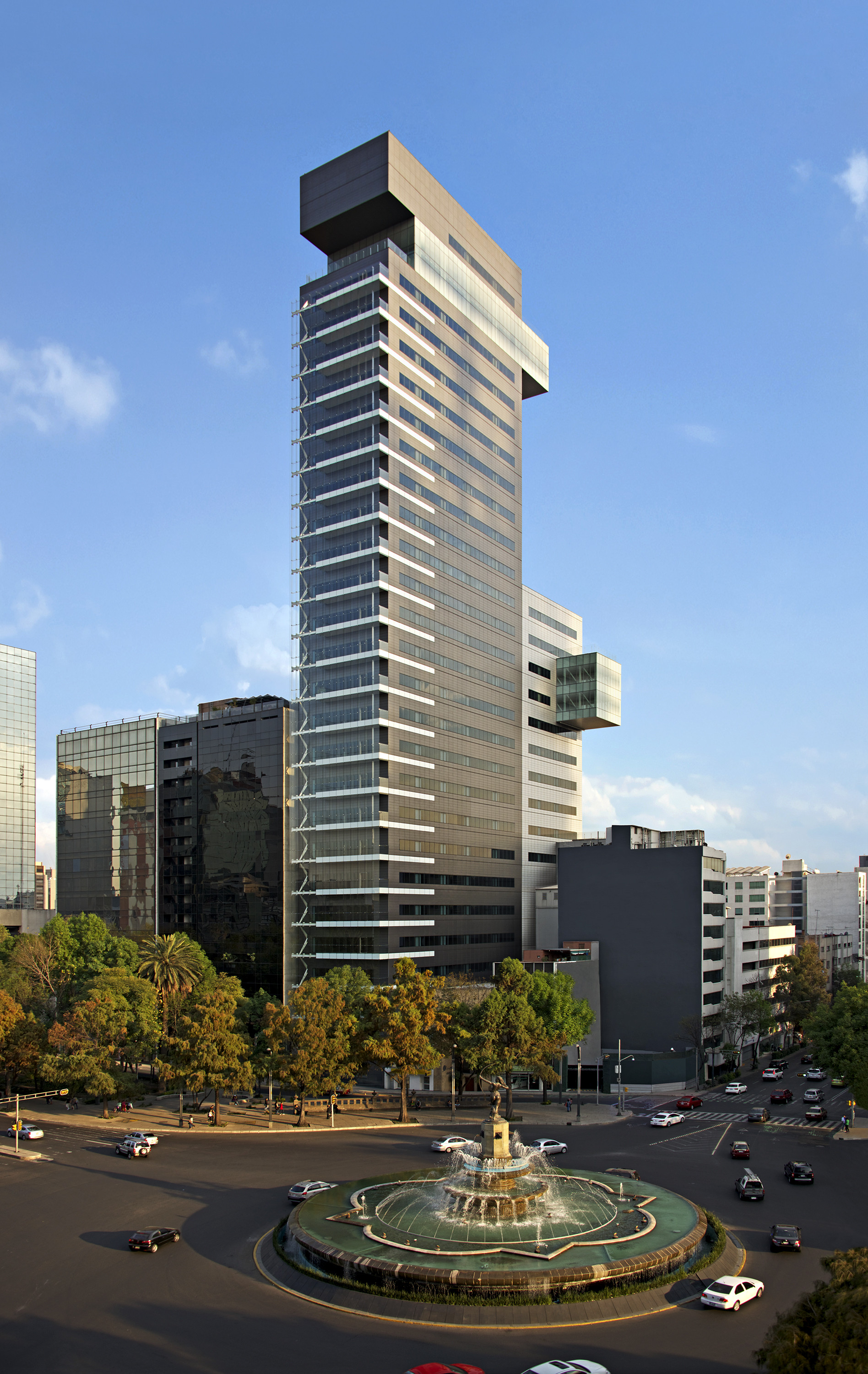 Gallery of Reforma Diana Corporate Building / Arditti + RDT arquitectos 6