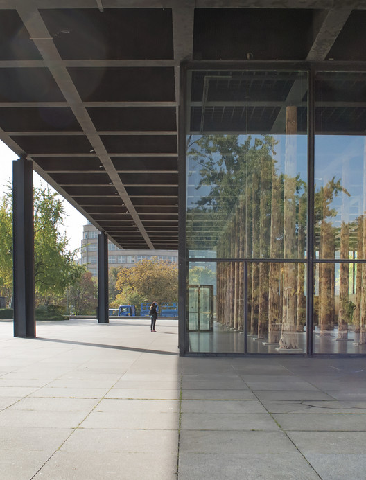 David Chipperfield's "Sticks and Stones" Toys with Van Der Rohe's Bones in Berlin - Image 1 of 13