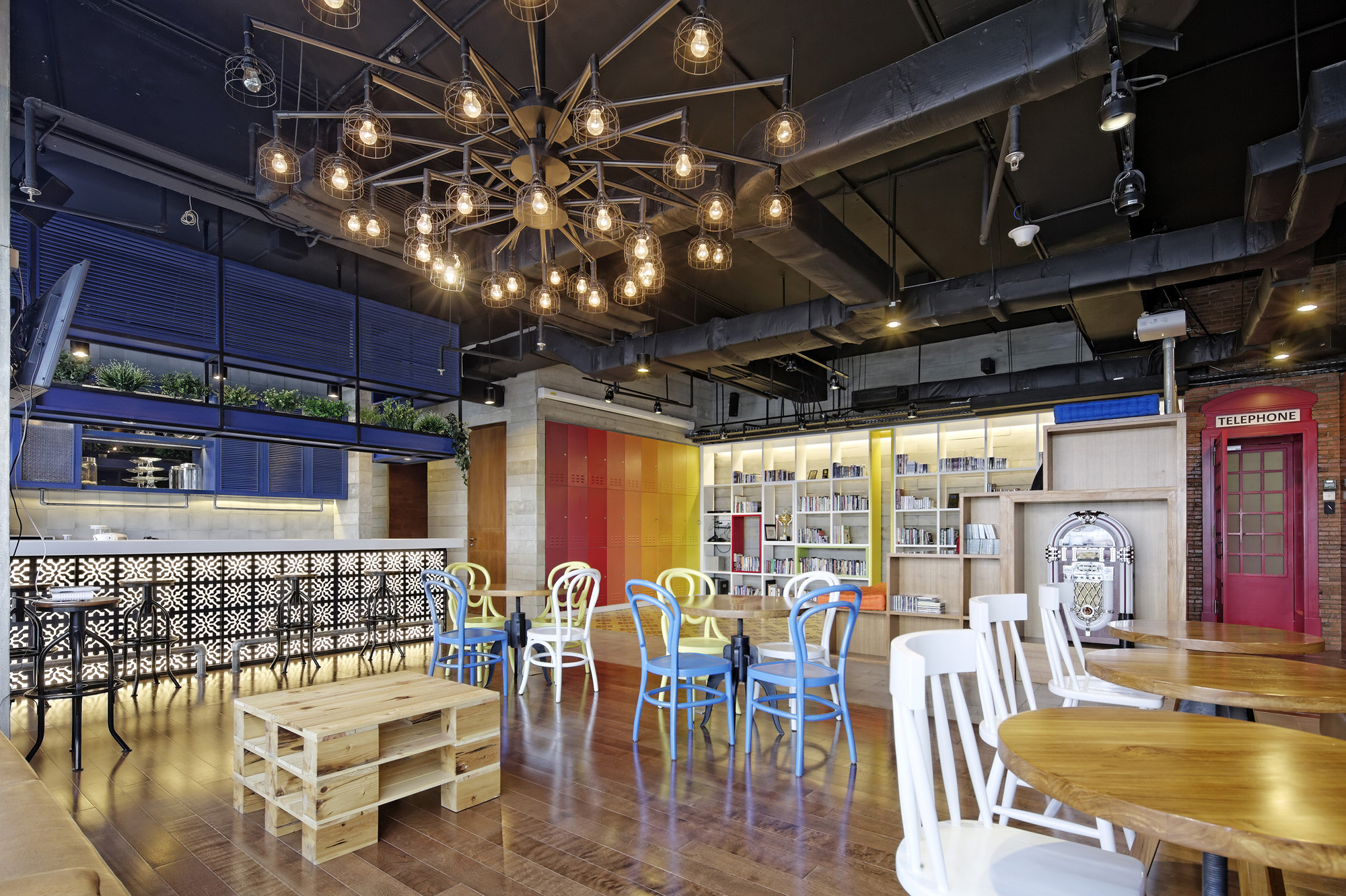 Jakarta Praise Community Church Sidharta Architect Archdaily
