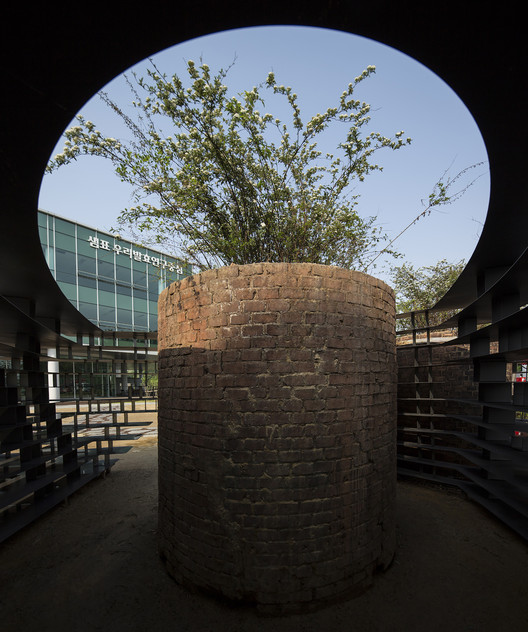 Transparent Landscape / UnSangDong Architects - Image 2 of 12