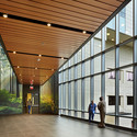 Pediatric Emergency Department At Providence Sacred Heart Medical Center / Mahlum - Renovation, Facade