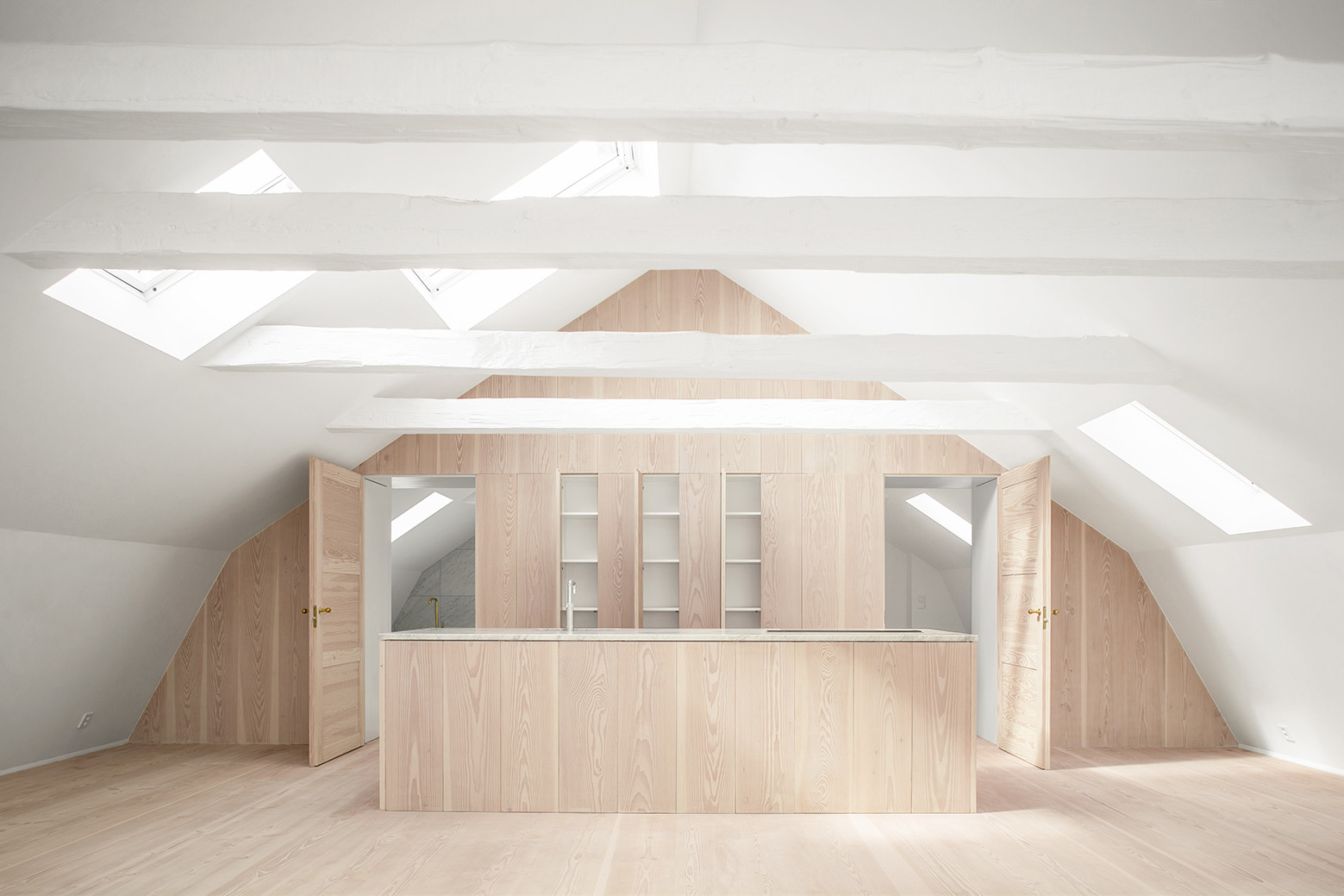 Gallery Of Renovation Apartments In 1720s House Studiomama 18 Renovation Of Apartments In 1720s House Studiomama