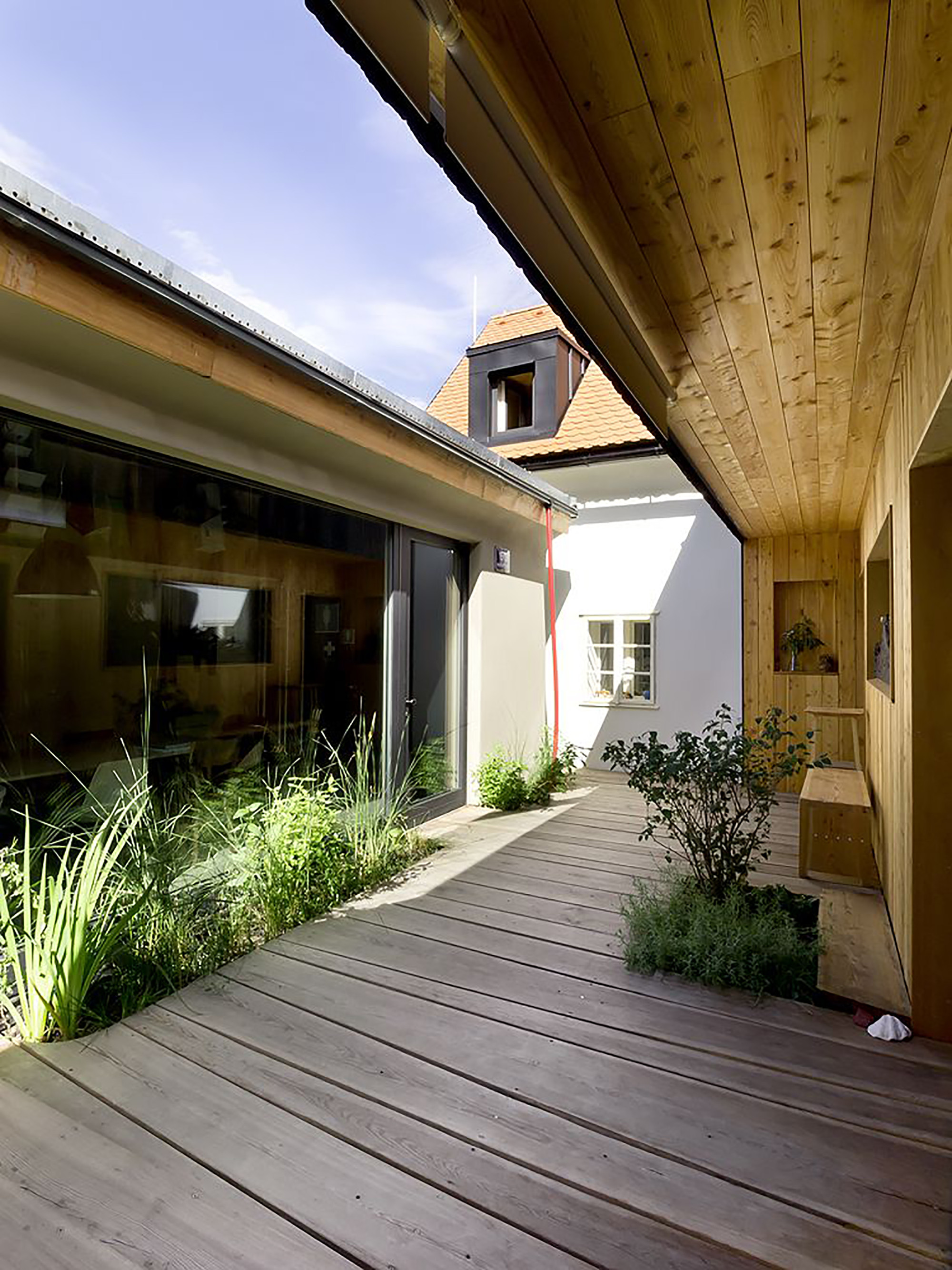 Gallery of A1 House / A1Architects - 19
