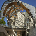 Fundación Louis Vuitton de Gehry, en Paris: Respuestas de la crítica - Image 1 of 4