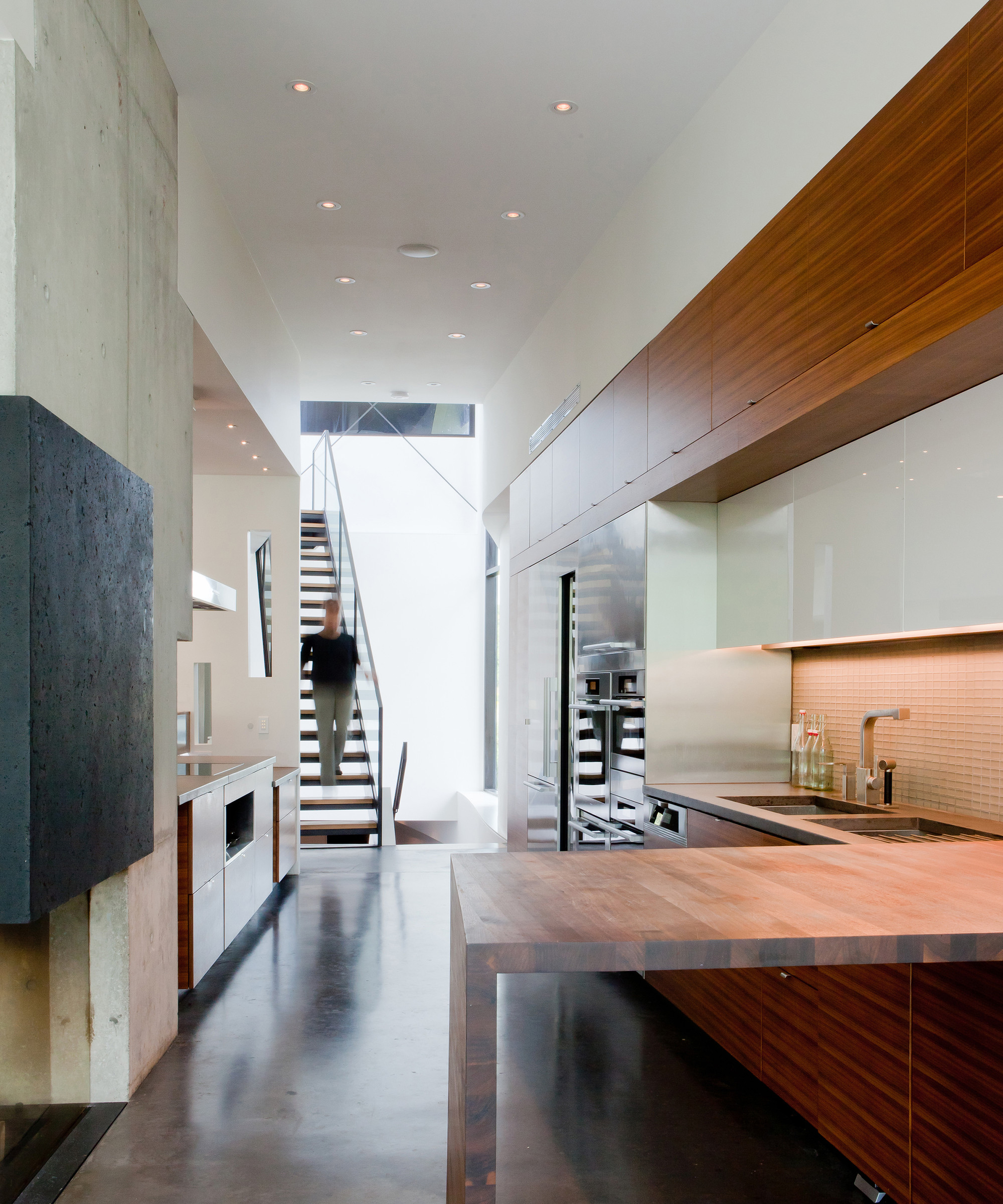 Gallery of Port Hope House / Teeple Architects 4