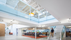 Cossette V7  / Teeple Architects