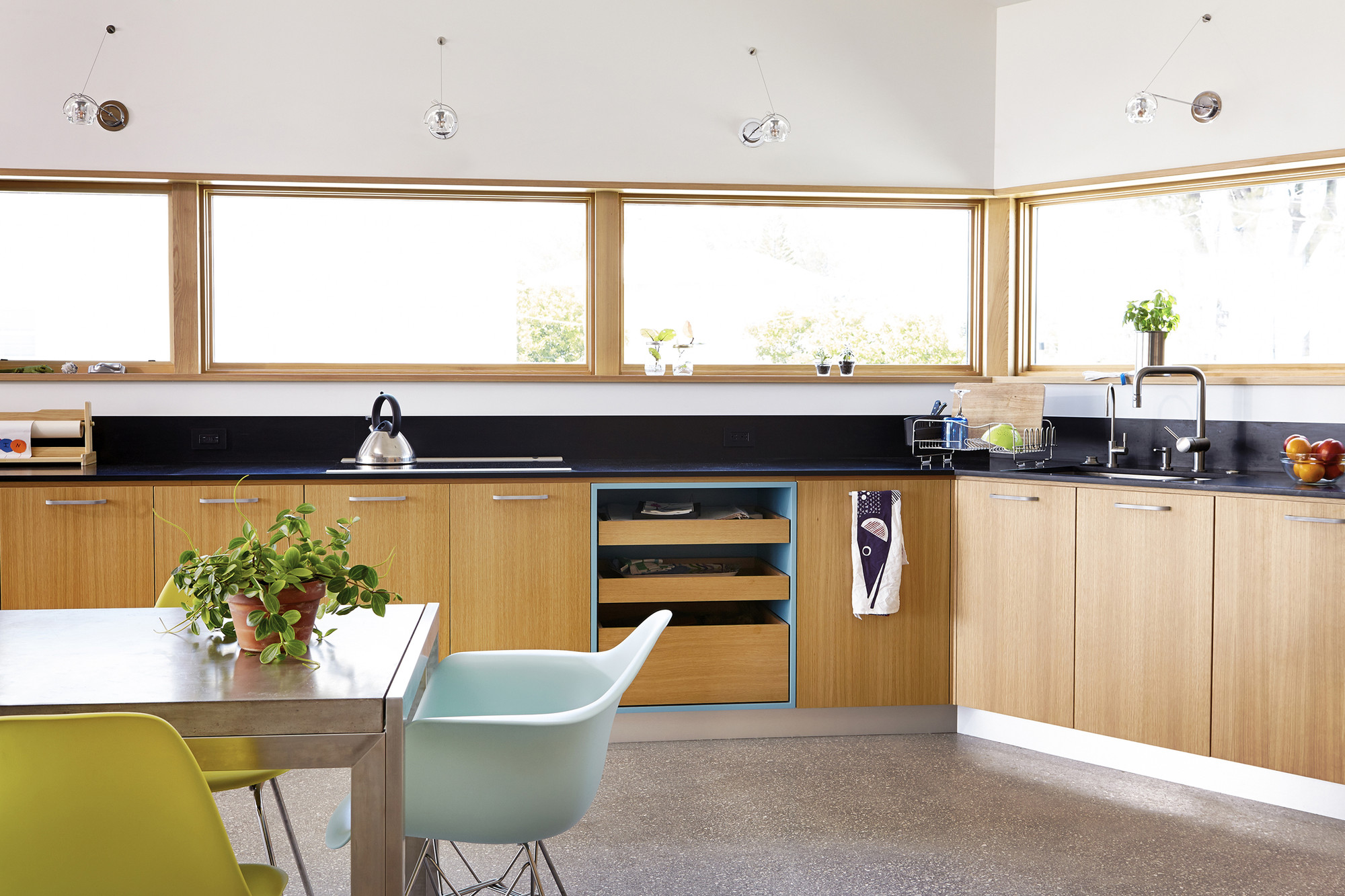 Gallery of Seagrape House / Traction Architecture 14