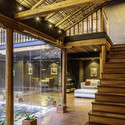 Casa de la Loma / Iván Quizhpe Arquitectos - Casas