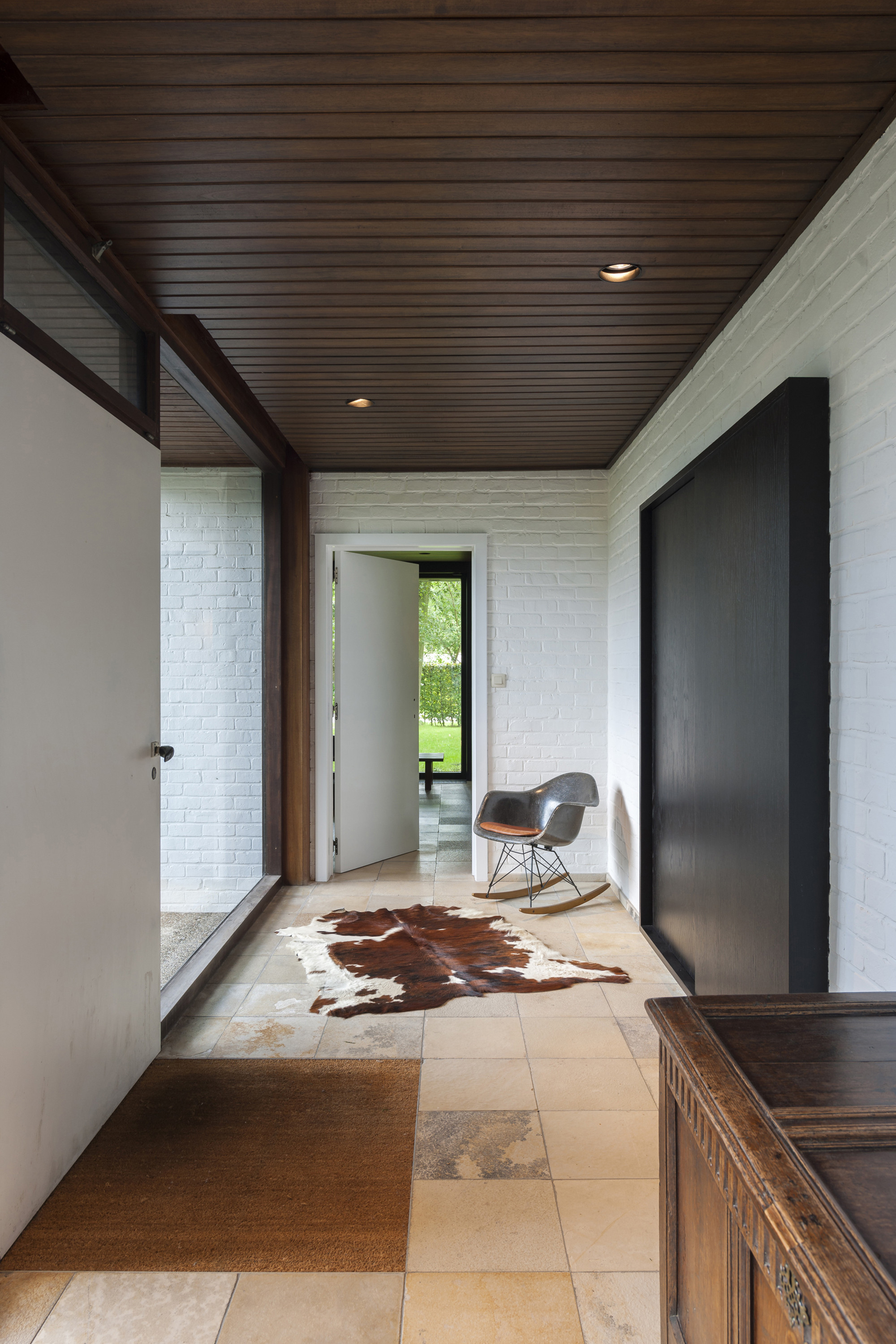 Gallery of House VVK / UR architects - 7