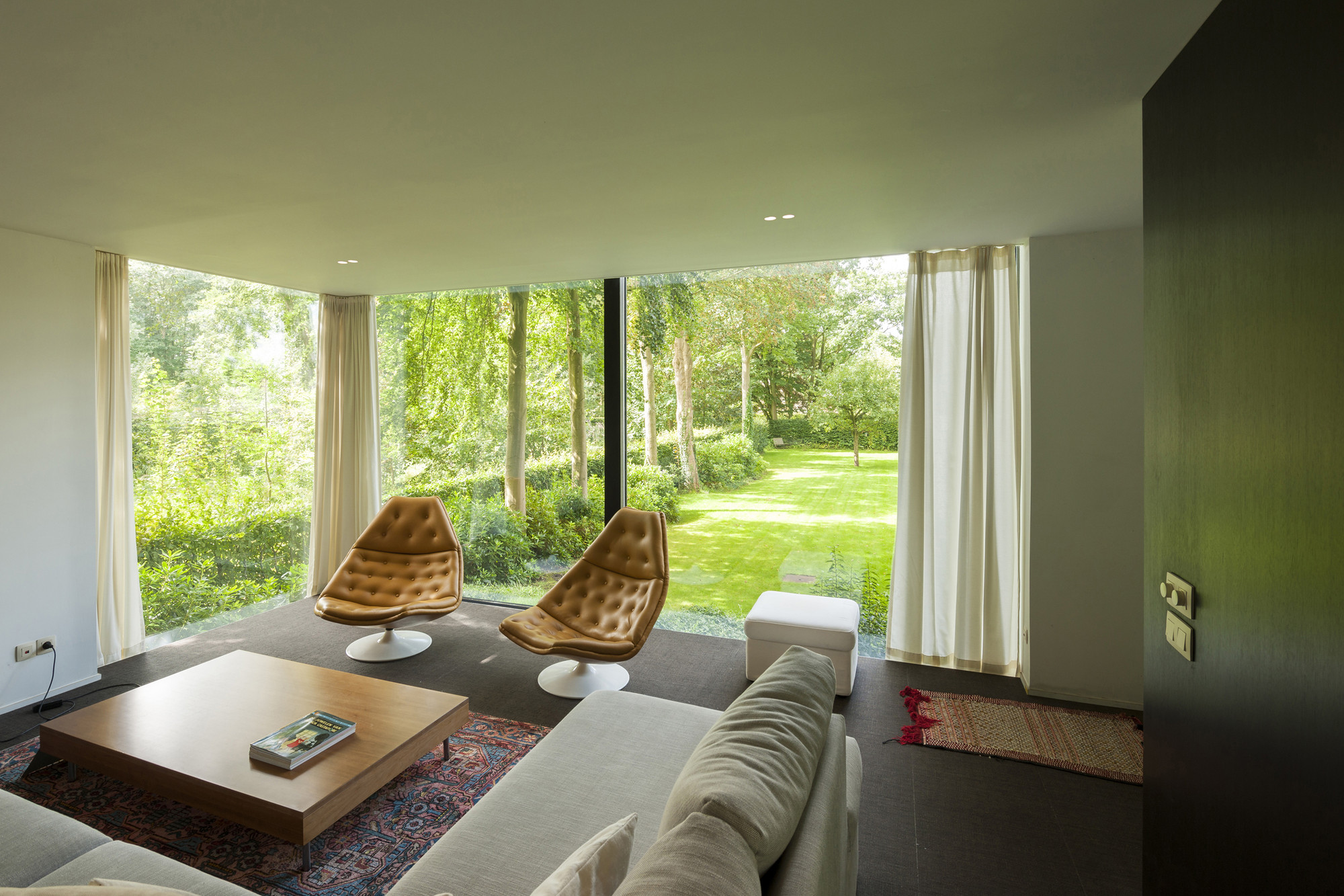 Gallery of House VVK / UR architects - 4
