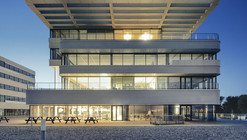 Offices Schiedam Jumbo & Wärtsilä  / MVSA Architects