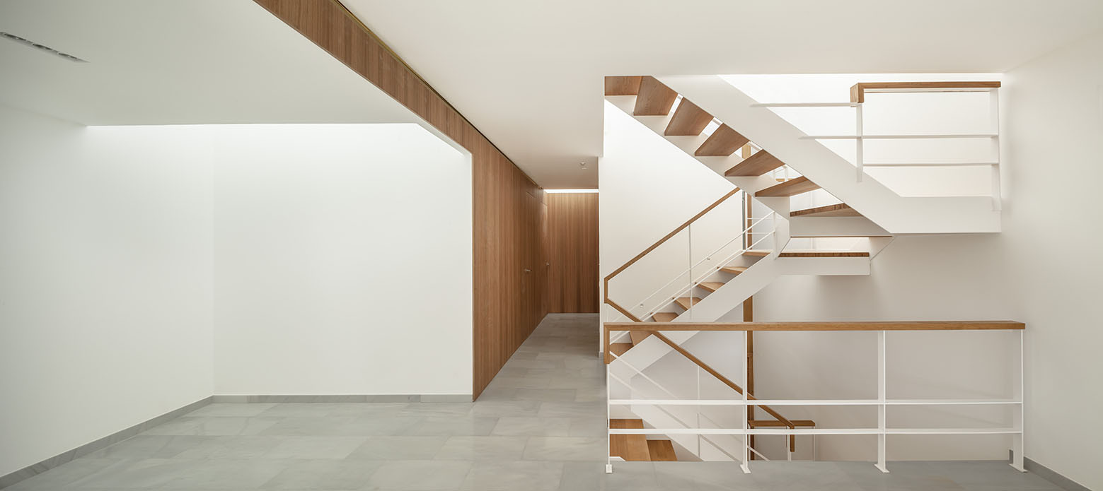 Gallery of CP House / Alventosa Morell Arquitectes 5