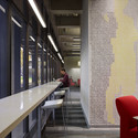 University of Illinois at Chicago Daley Library IDEA Commons / Woodhouse Tinucci Architects - Chair, Windows