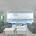 Gross-Flasz Residence / One d+b Miami - Sofa, Table, Chair