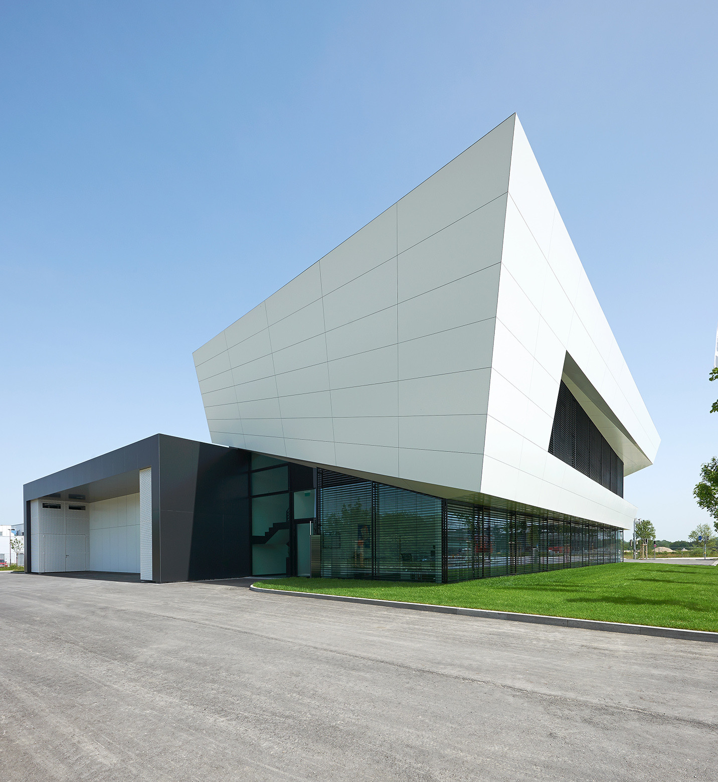 Courtesy of monovolume architecture + design