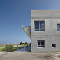 Paradive / Schwartz Besnosoff Architects - Museums & Exhibit , Facade, Fence, Coast
