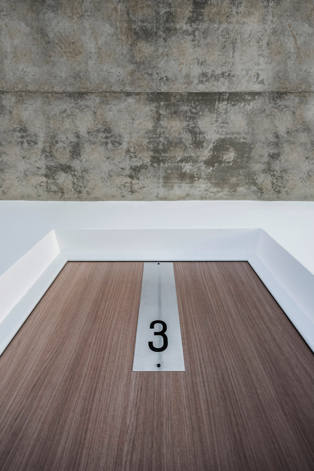 Edificio B928 / Claudio Walter Arquitectos Asociados - Mesas