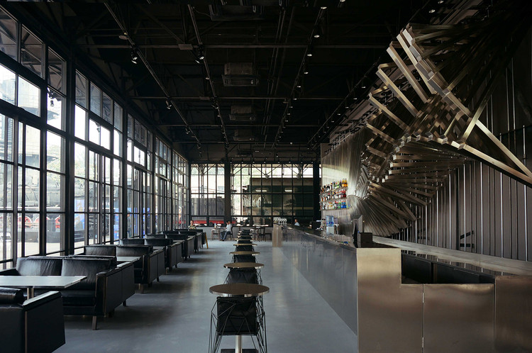 ACE Cafe 751 / dEEP Architects - Más Imágenes