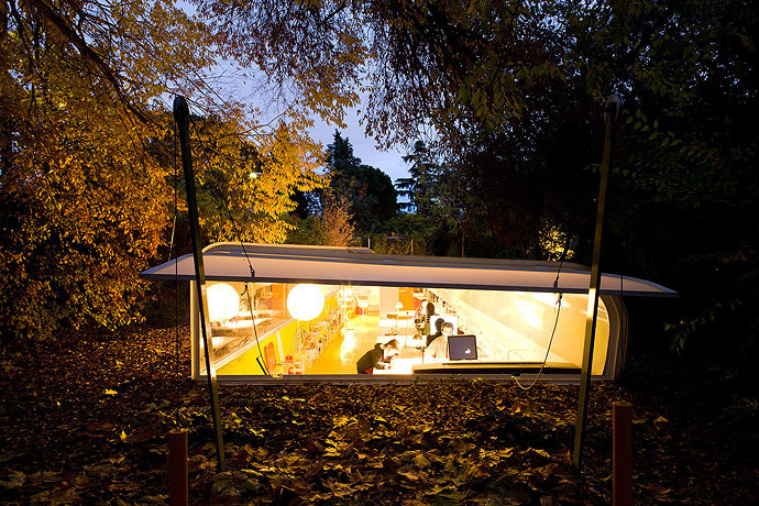 Office in the Woods. Image © Iwan Baan