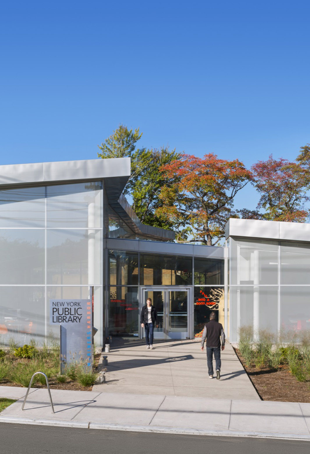Gallery of Mariner Harbor Branch Library / A*PT ARCHITECTURE 6