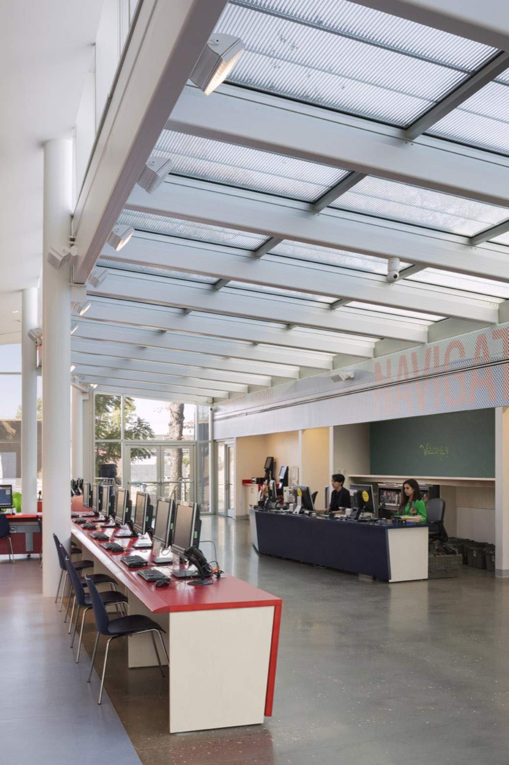 Gallery of Mariner Harbor Branch Library / A*PT ARCHITECTURE 2