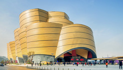 万达电影乐园 / Stufish Entertainment 建筑事务所