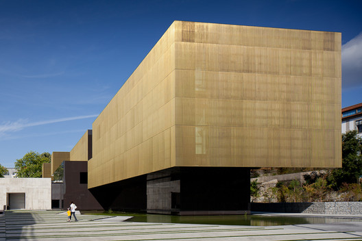 José Campos, um olhar maduro para a arquitetura do Porto